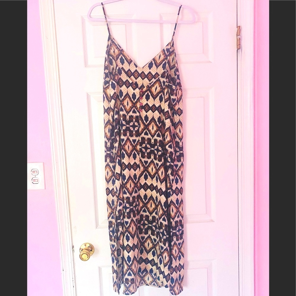 Adorable Dress! - Picture 6 of 10